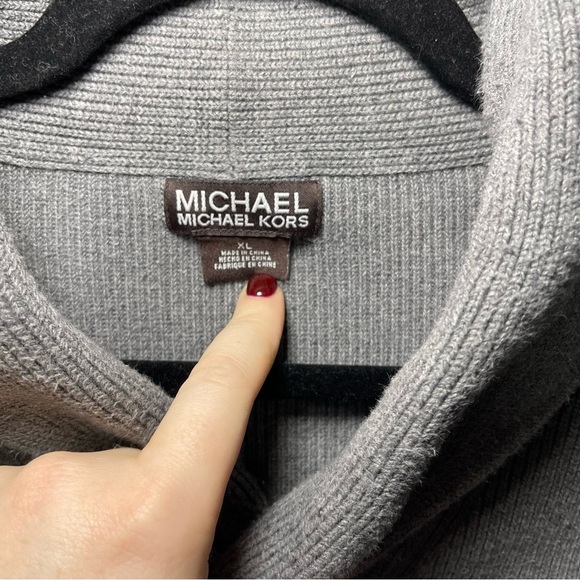 Michael by Michael Kors men's grey cowl neck long sleeve knit sweater in size XL - Picture 3 of 6
